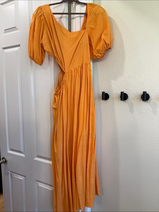 Petal & Pup Dresses & Skirts - Petal & Pup Orange Puff-Sleeve Midi Dress